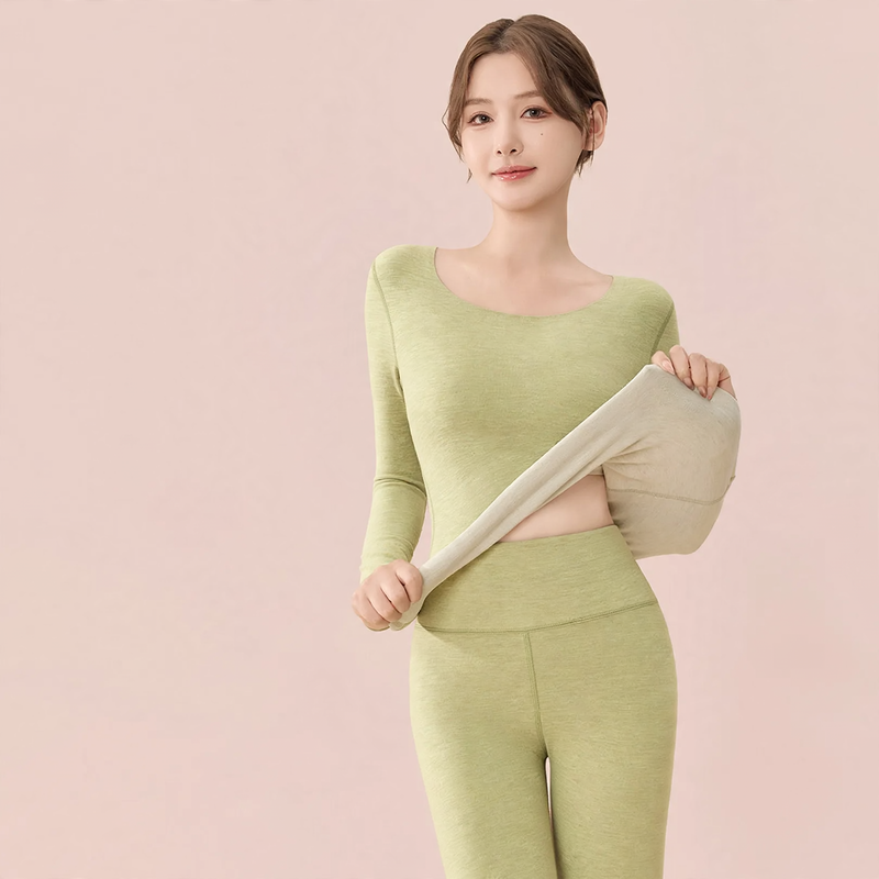 Women's thermal underwear set with heating function