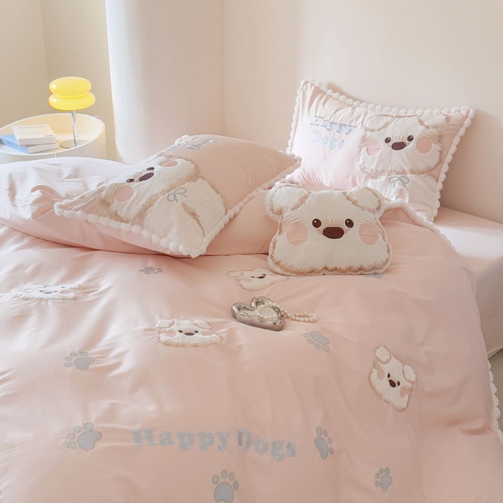 Cotton bedding set with cute dog motif