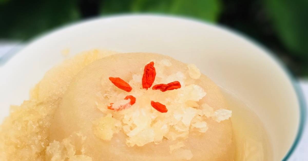 Quả lê chưng tổ yến