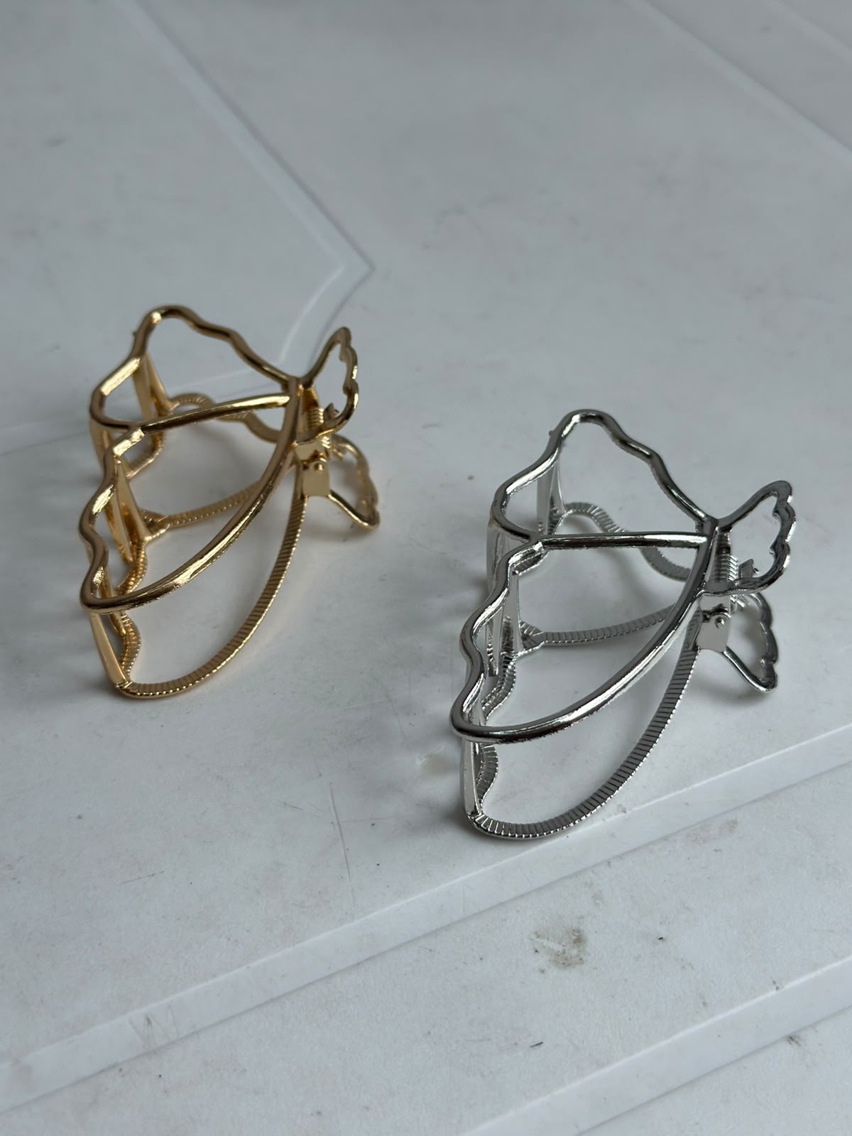 Set De Pinzas Mariposa De Metal Calado