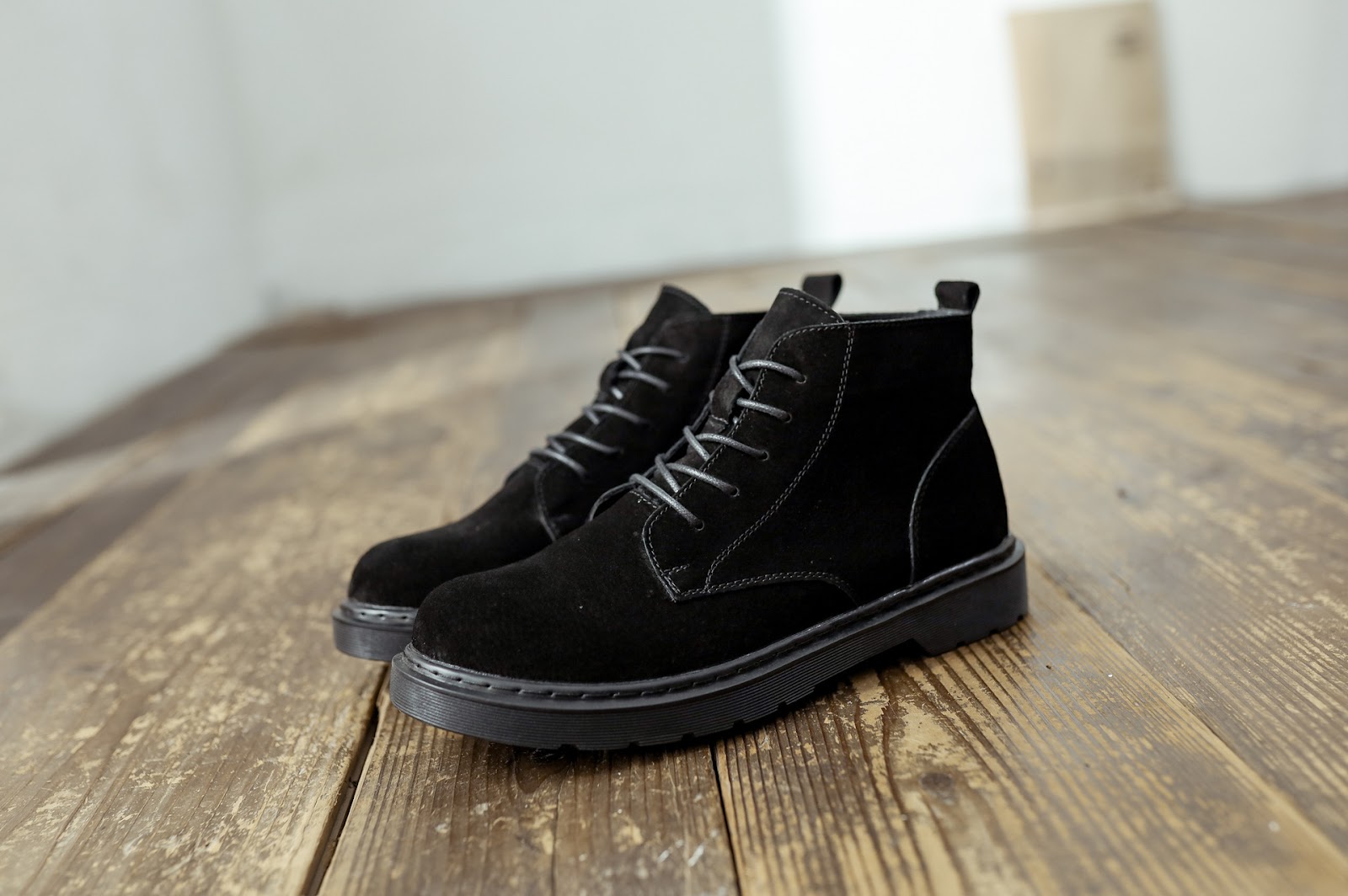 Vintage-Martinsstiefel aus Leder, warm gefüttert