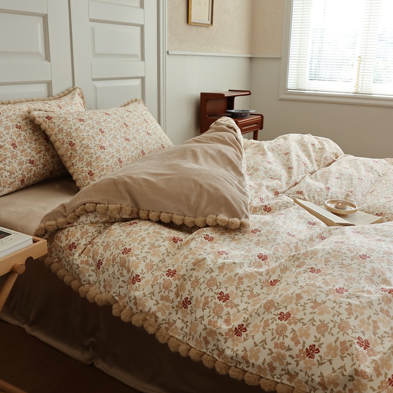 4-piece bedding set: cotton and milk fleece
