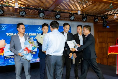 BinhPhoto-4706.jpg