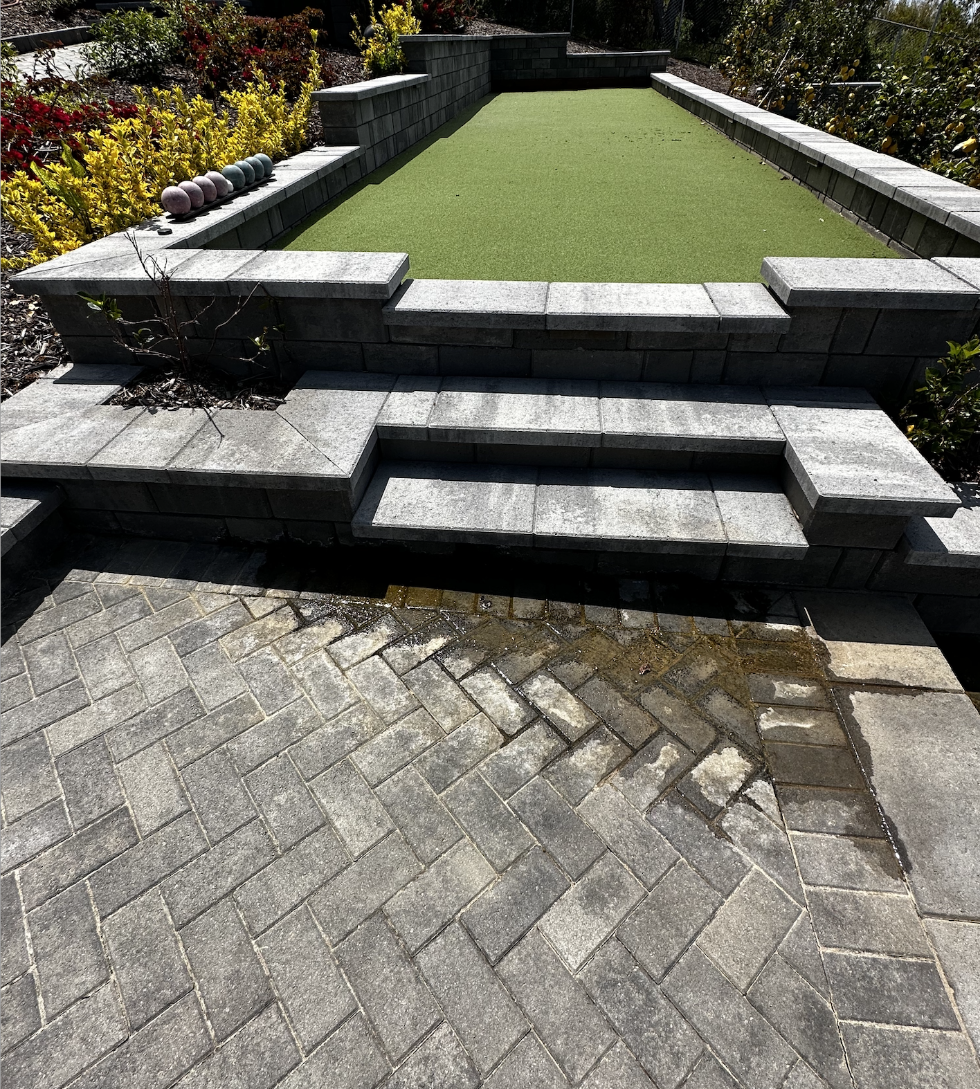 Wall defects apparent 4 months before collapse — August 2022