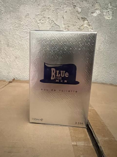 عطر بلو فور مين أو دو تواليت 100 مل — Q-BB220