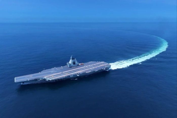 Trung Quốc: Siêu tàu sân bay Phúc Kiến chuẩn bị huấn luyện ở vùng biển xa - Báo Tiền Phong