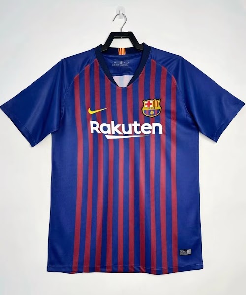 Equipación local del Barcelona 2018-19.jpeg