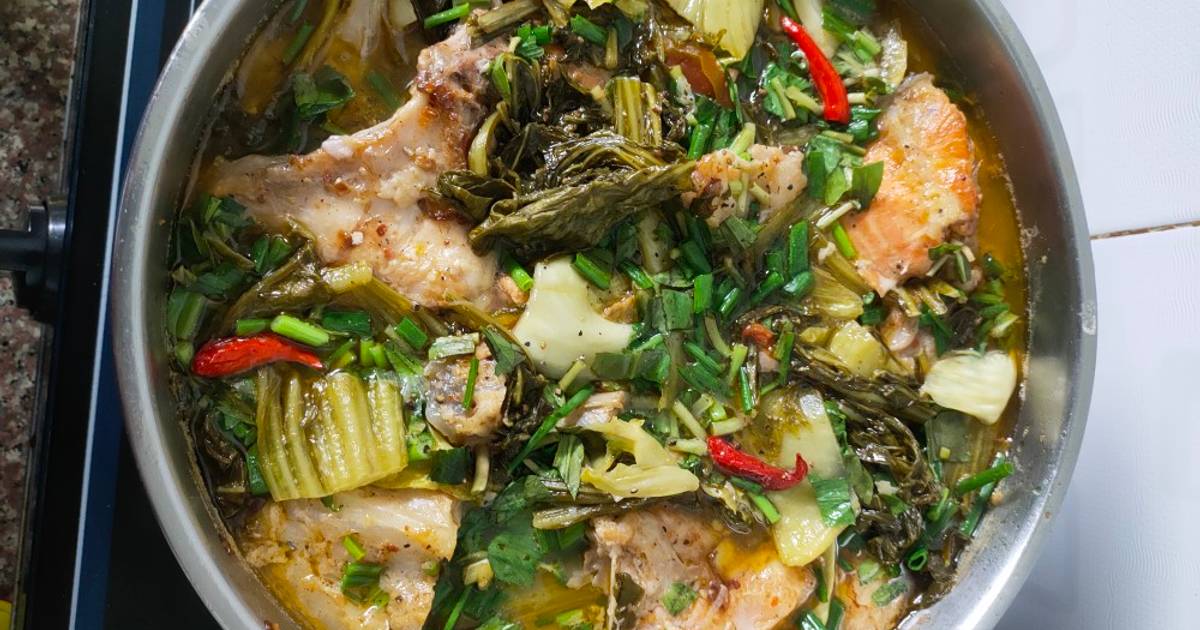Đầu cá hồi um dưa cải chua