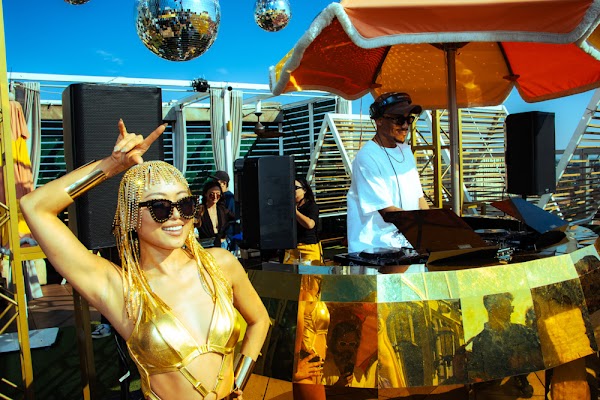 Amtrac - Memorial Day Weekend Pool Party photo 18
