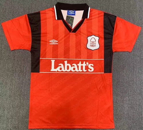 Equipación local del Nottingham Forest 1994-95.jpeg