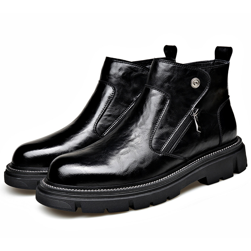 Men's leather Chelsea boots with zipper