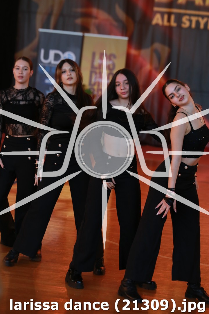 larissa dance (21309).jpg
