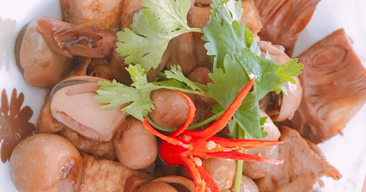 Đậu hũ kho nấm mít