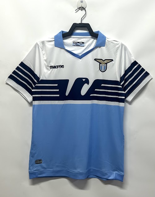 Equipación local de la Lazio 2014-15.jpeg