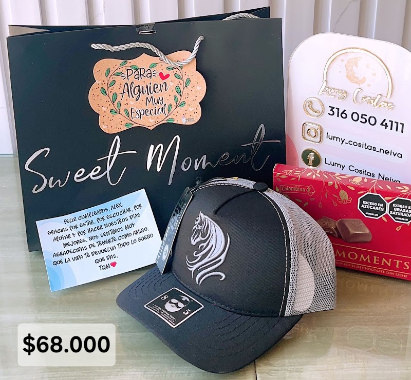 18.GORRA, CHOCOLATE Y BOLSA DE REGALO 🧢 $68.000 🍫