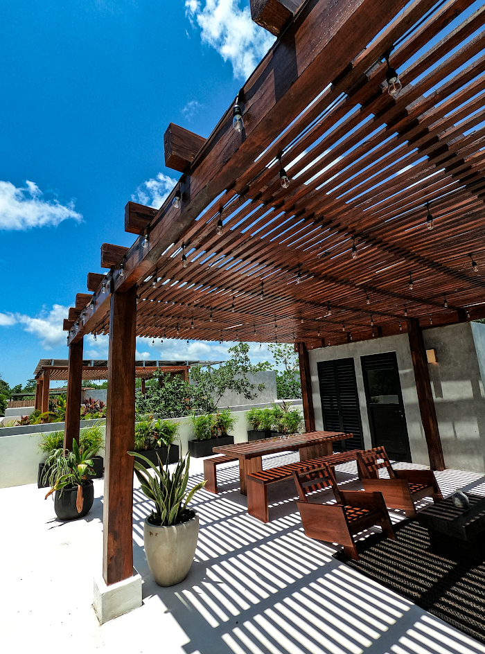 Habitat home pergola and pool