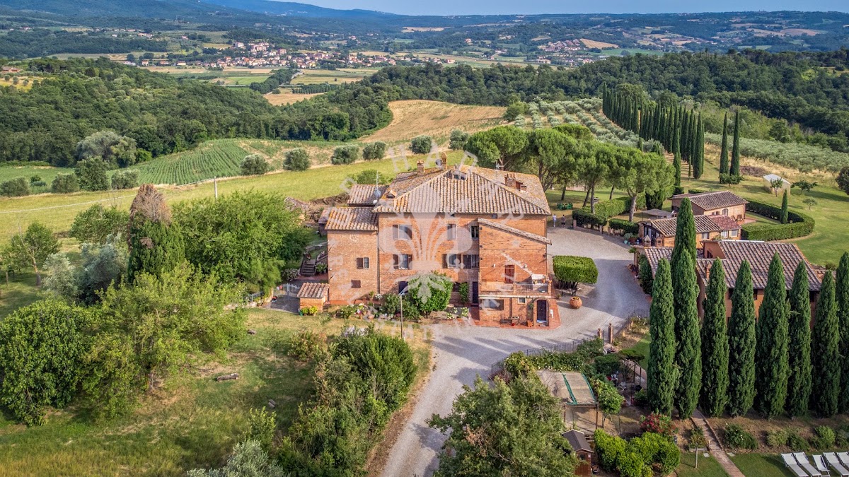 פודרה פלאצו ואל דל סאסו (Podere Palazzo Val del Sasso) — 10
