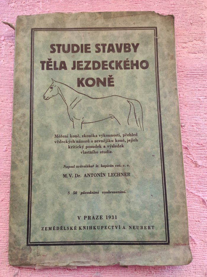 Studie stavby těla jezdeckého koně Měření koně, zkouška výkonnosti...