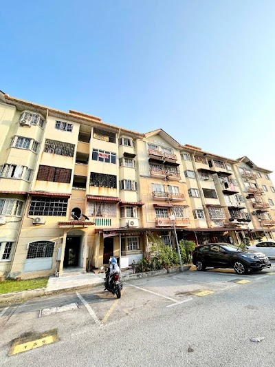 Intana Ria Apartment Seksyen 7 Bandar Baru Bangi — foto 2/10