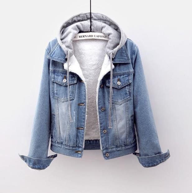 Lined women's denim jacket with detachable hood