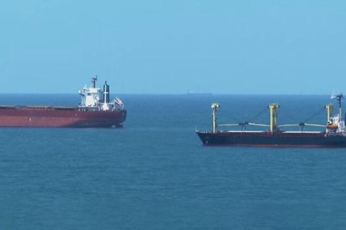 Iran thúc đẩy luật hóa việc thu phí quá cảnh tại eo biển Hormuz - Báo An Giang