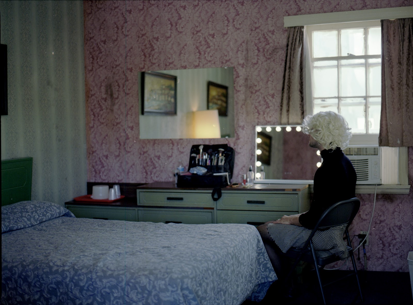 Behind the scenes - East of Hollywood production