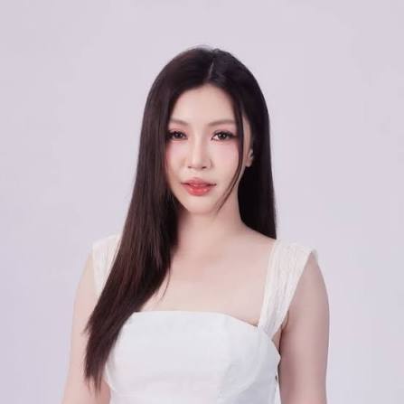 ชมพูนิกข์ พรหมพิไชย