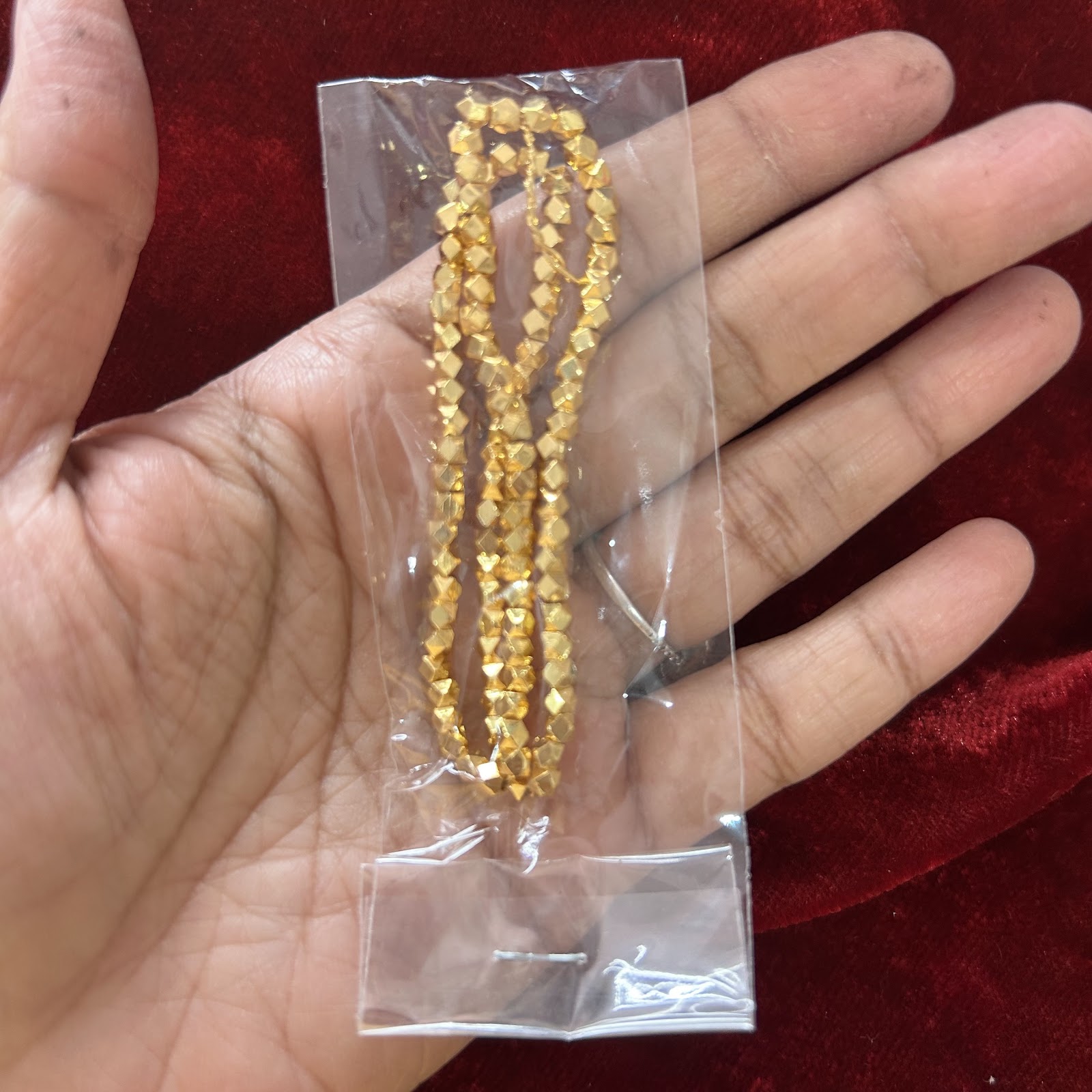 Ashtapailu mani 4 mm