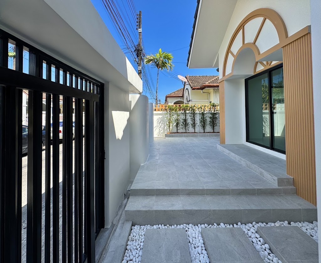 Phuket Villa California · วิชิต 3