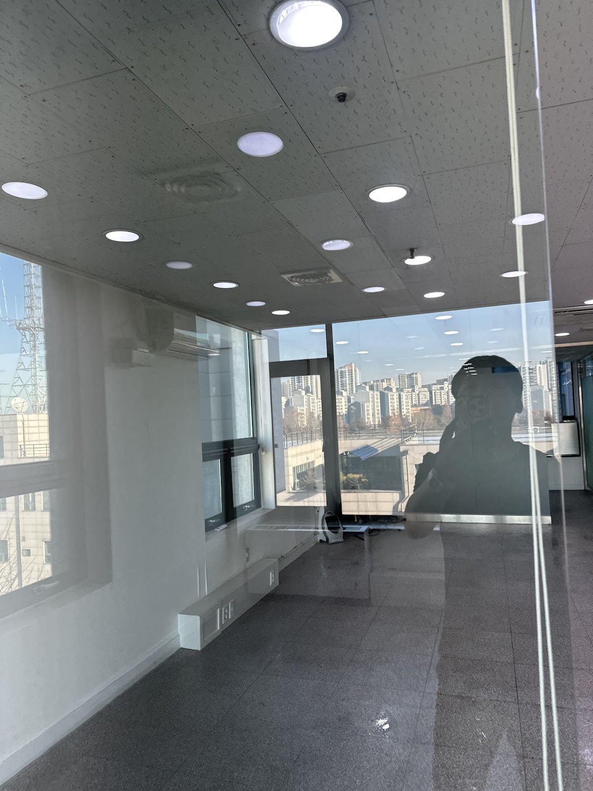 수원 사무실청소 유리창 클리닝 과정