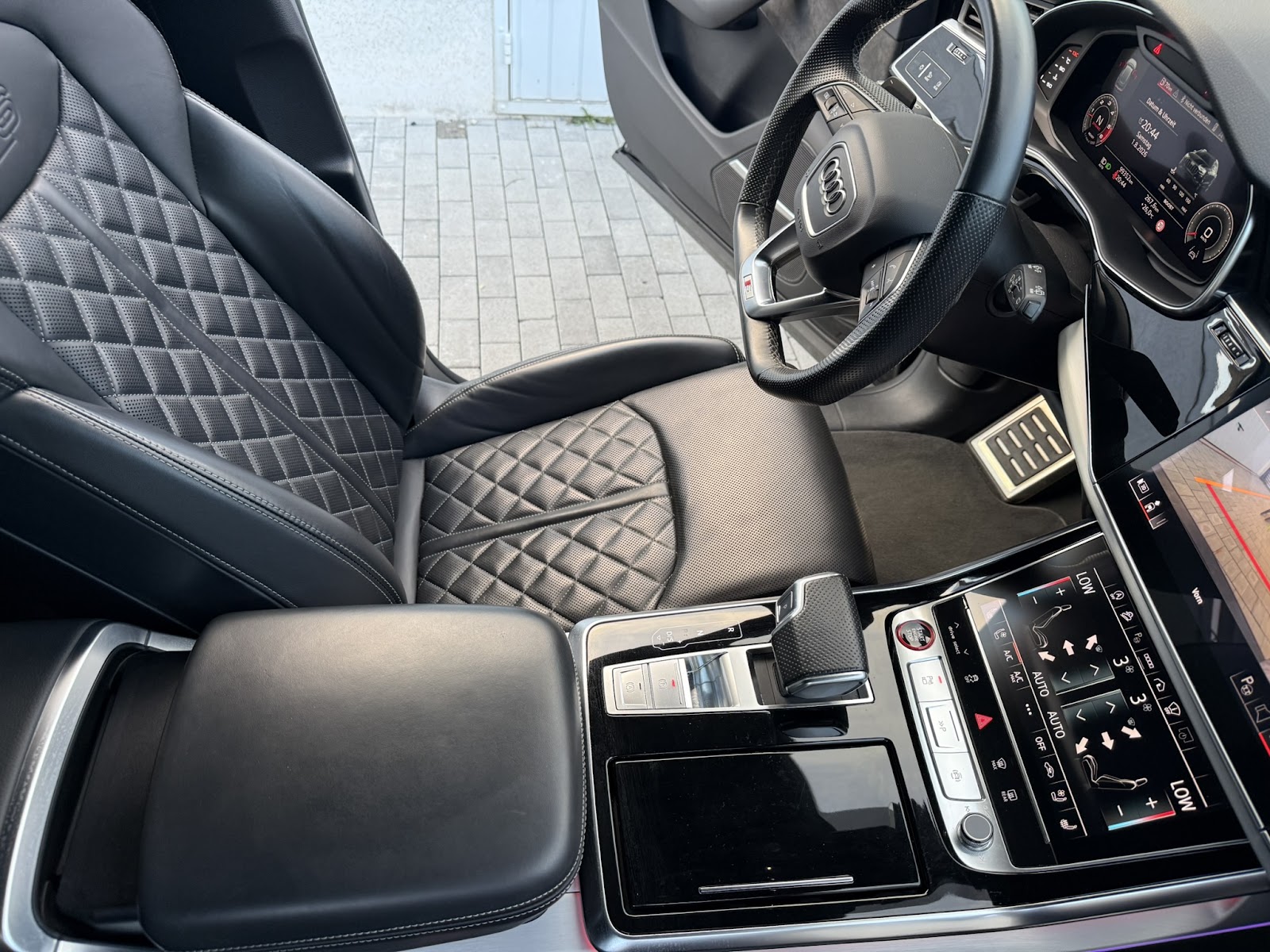 Audi SQ8 4.0 V8 TDI * HeadUp * B&O * Pano * 22″ – Bild 14