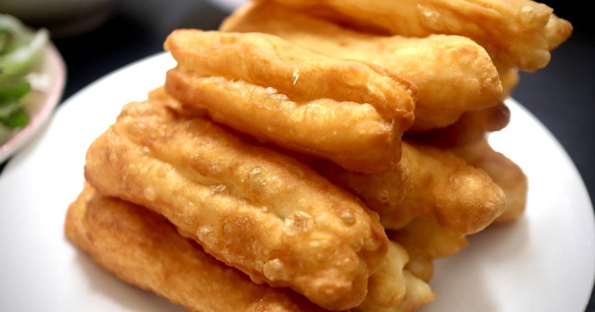 Quẩy ăn phở