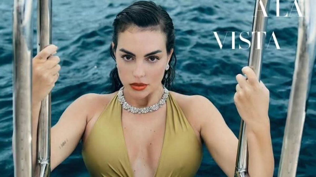 Siêu mẫu 32 tuổi - hôn thê của cầu thủ Ronaldo sexy khoe đường cong nghẹt thở - Báo VietnamNet