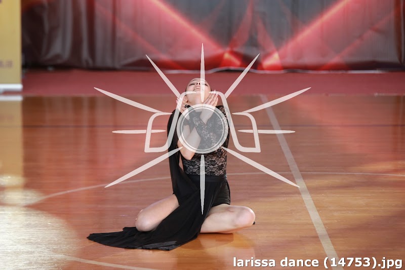 larissa dance (14753).jpg