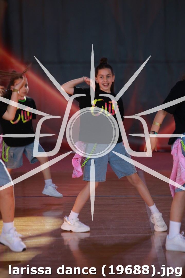 larissa dance (19688).jpg