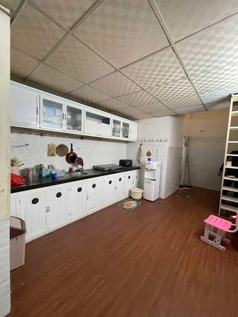 ☘Cho thuê nhà gác đúc kiệt ĐIỆN BIÊN PHỦ gần hầm chui, kiệt vào 2m5 gần đường chính ☘DT đất : 50m  -  DTSD : 75m ☘Công năng : 1pn, 1wc, pk, bếp, sân để xe..... ☘️Nội thất : đầy đủ chỉ việc dọn vào ở 💵Giá thuê : 5tr/tháng (tt 3t cọc 1t) ☎0935922833 3