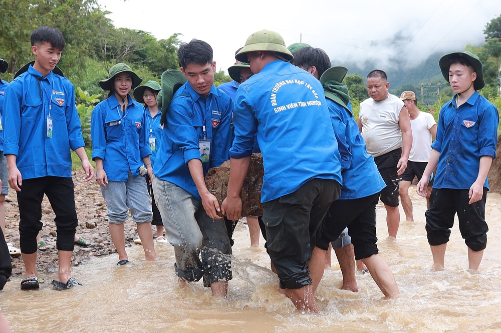Đoàn Thanh niên - Hội sinh viên Trường Đại học Tây Bắc triển khai thành công chiến dịch thanh niên tình nguyện hè năm 2025