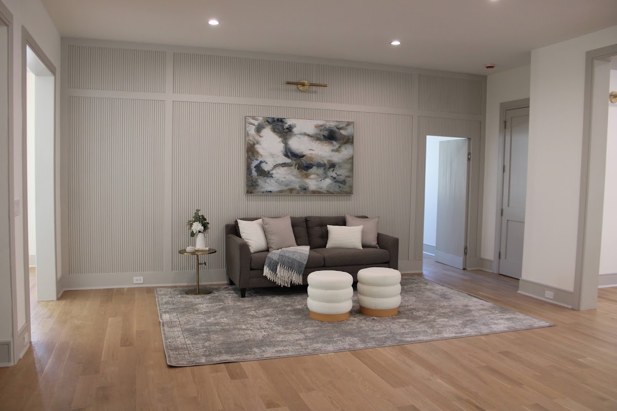 Living/Family Rooms image