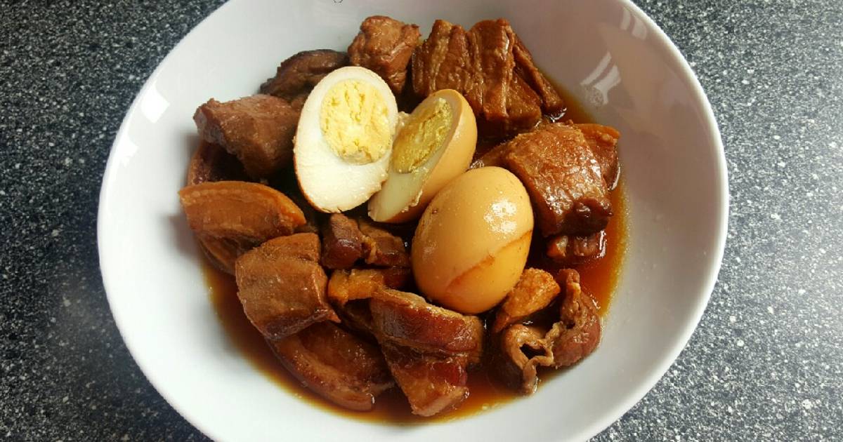 Thịt kho trứng