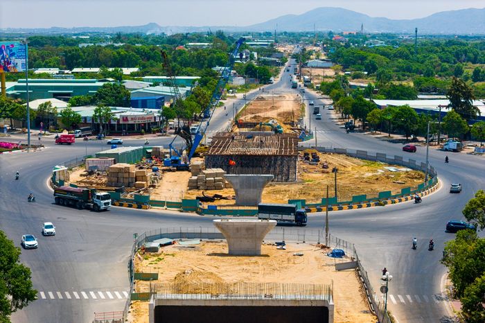 Tuyến đường 13.900 tỷ nối TP.HCM ra biển Vũng Tàu dần thành hình - Tạp chí Tri thức