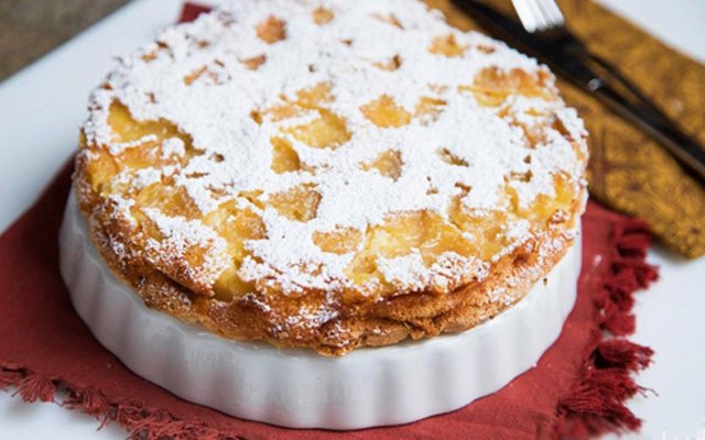 Bánh Táo Nướng Kiểu Nga