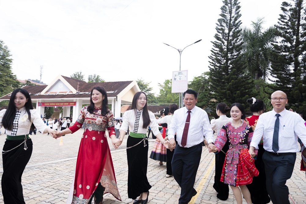 Tâm thế mới, khát vọng mới: Trường Đại học Tây Bắc long trọng tổ chức lễ Khai giảng năm học 2026-2027