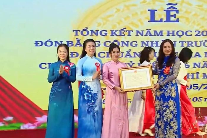 Trường Mầm non Cổ Nhuế 2 đón Bằng công nhận chuẩn Quốc gia mức độ 2 - Đài Phát thanh và truyền hình Hà Nội