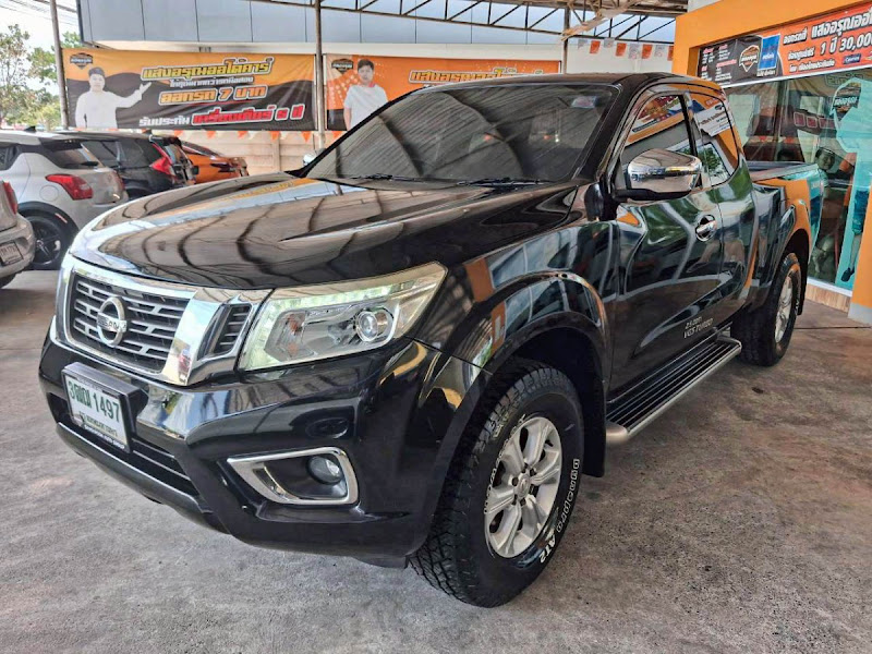 NISSAN NAVARA