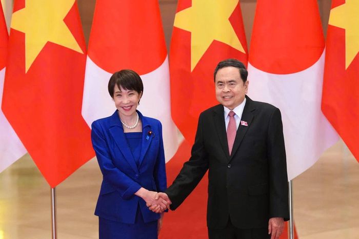 Chủ tịch Quốc hội Trần Thanh Mẫn hội kiến Thủ tướng Nhật Bản - Đài Phát thanh và truyền hình Hà Nội