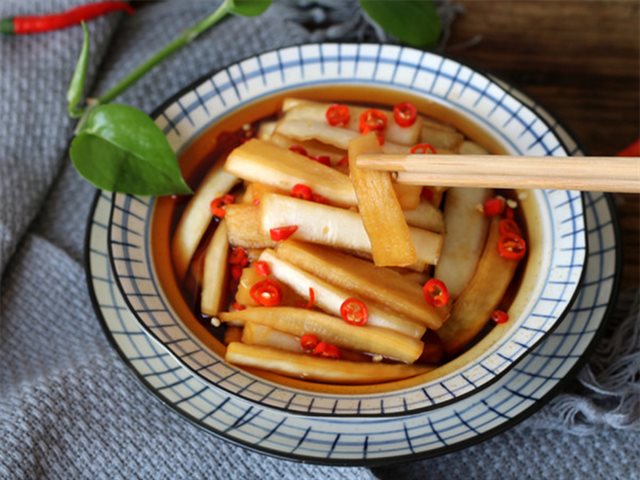 Củ Cải Trắng Ngâm Nước Tương Giấm