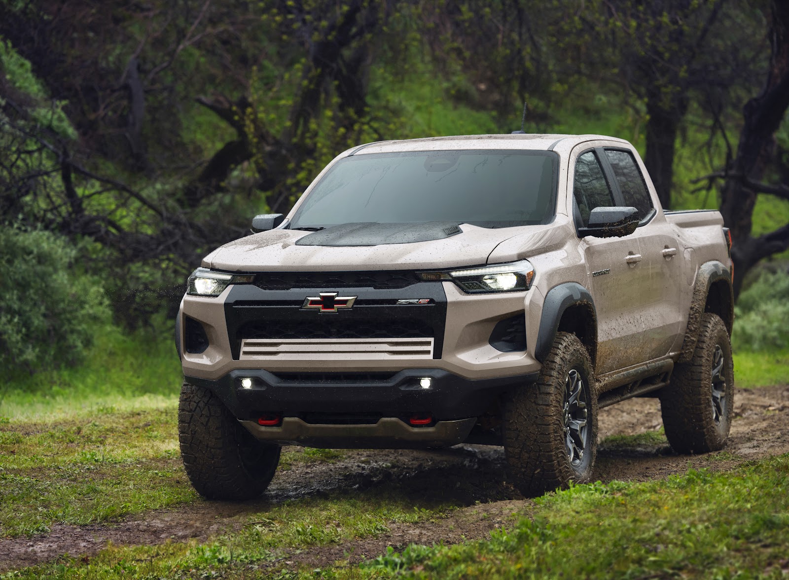 2026 Chevrolet Colorado exterior showing aerodynamic design and fuel-efficient profile