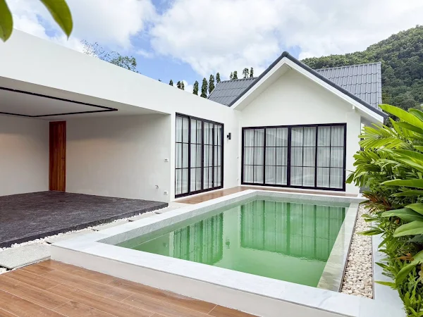 Pool Villa · Kamala
