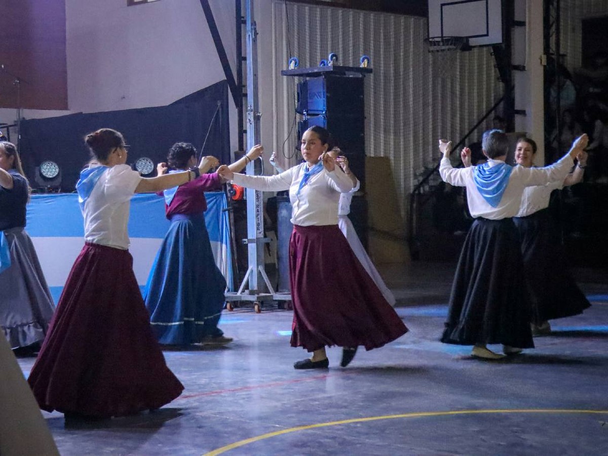 Música, danza y sabores locales: hoy hay Peña de la Independencia en Tolhuin