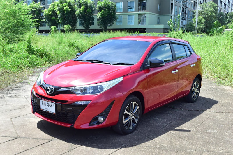 TOYOTA YARIS